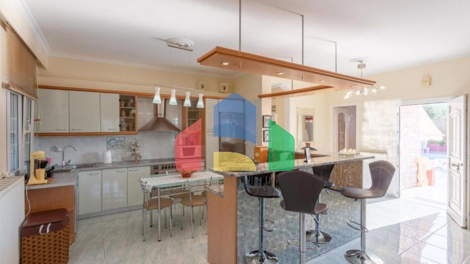 Продажа - Вилла 110 m² на о. Корфу