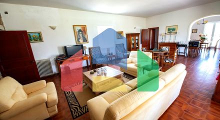 Продаж - Вілла 305 m² на о. Корфу