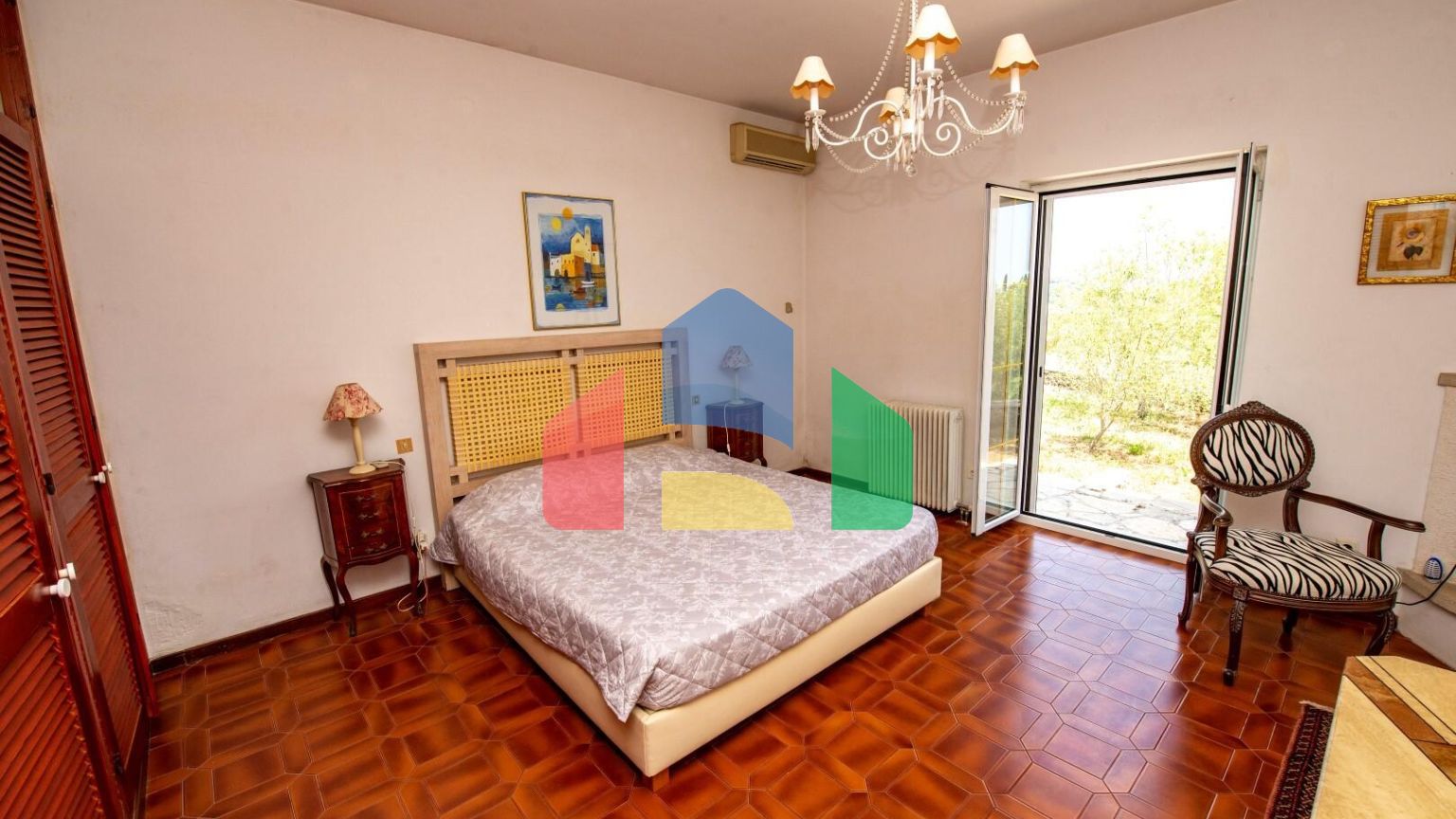 Продажа - Вилла 305 m² на о. Корфу