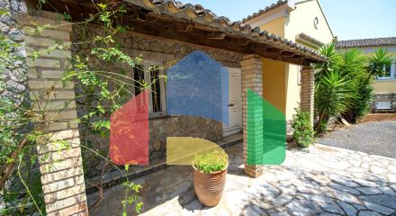 Продажа - Вилла 305 m² на о. Корфу