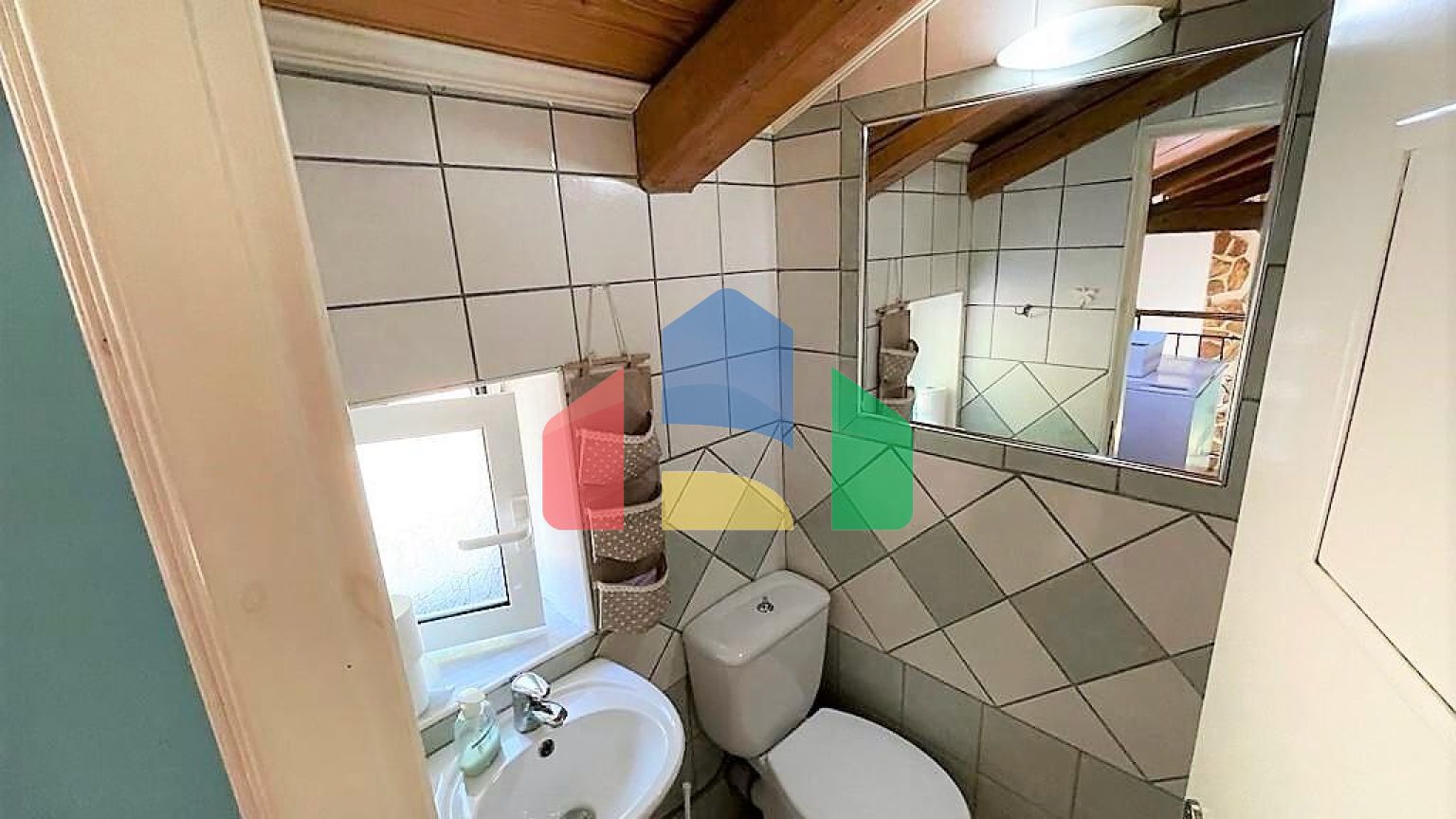 Продажа - Коттедж 130 m² на о. Корфу