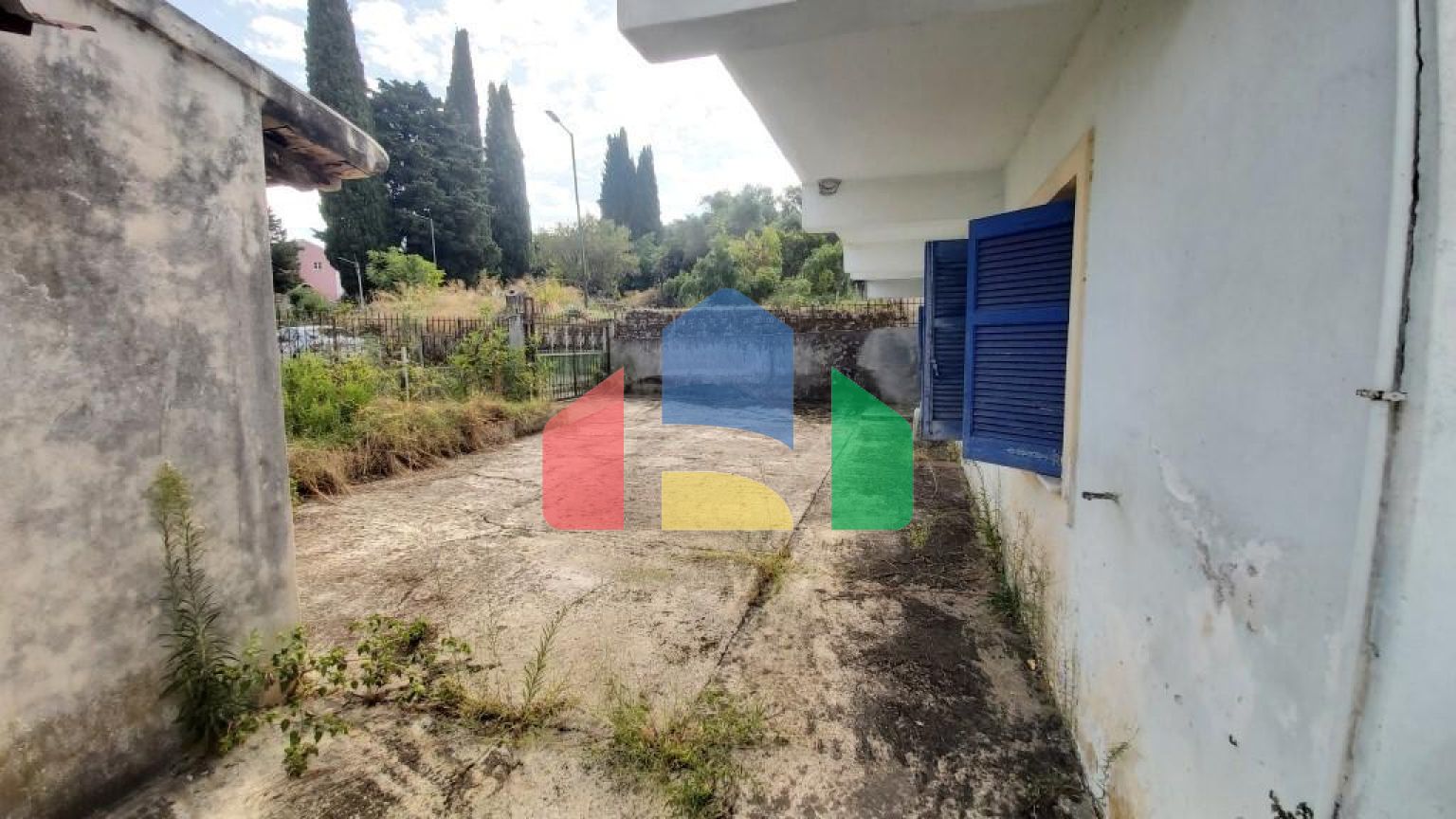 Продажа - Коттедж 222 m² на о. Корфу