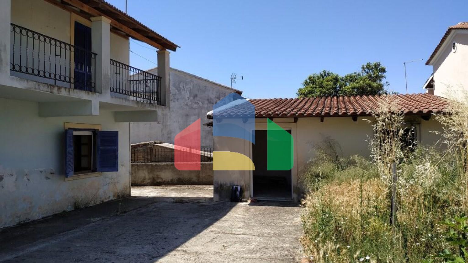 Продажа - Коттедж 222 m² на о. Корфу