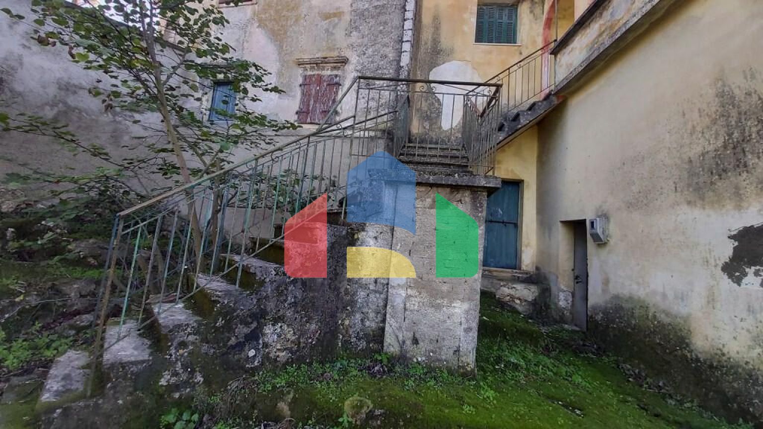 Продажа - Таунхаус 124 m² на о. Корфу