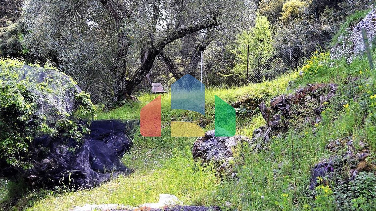 Продажа - Земельный участок 7000 m² на о. Корфу