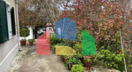 Продаж - Котедж 69 m² на о. Корфу