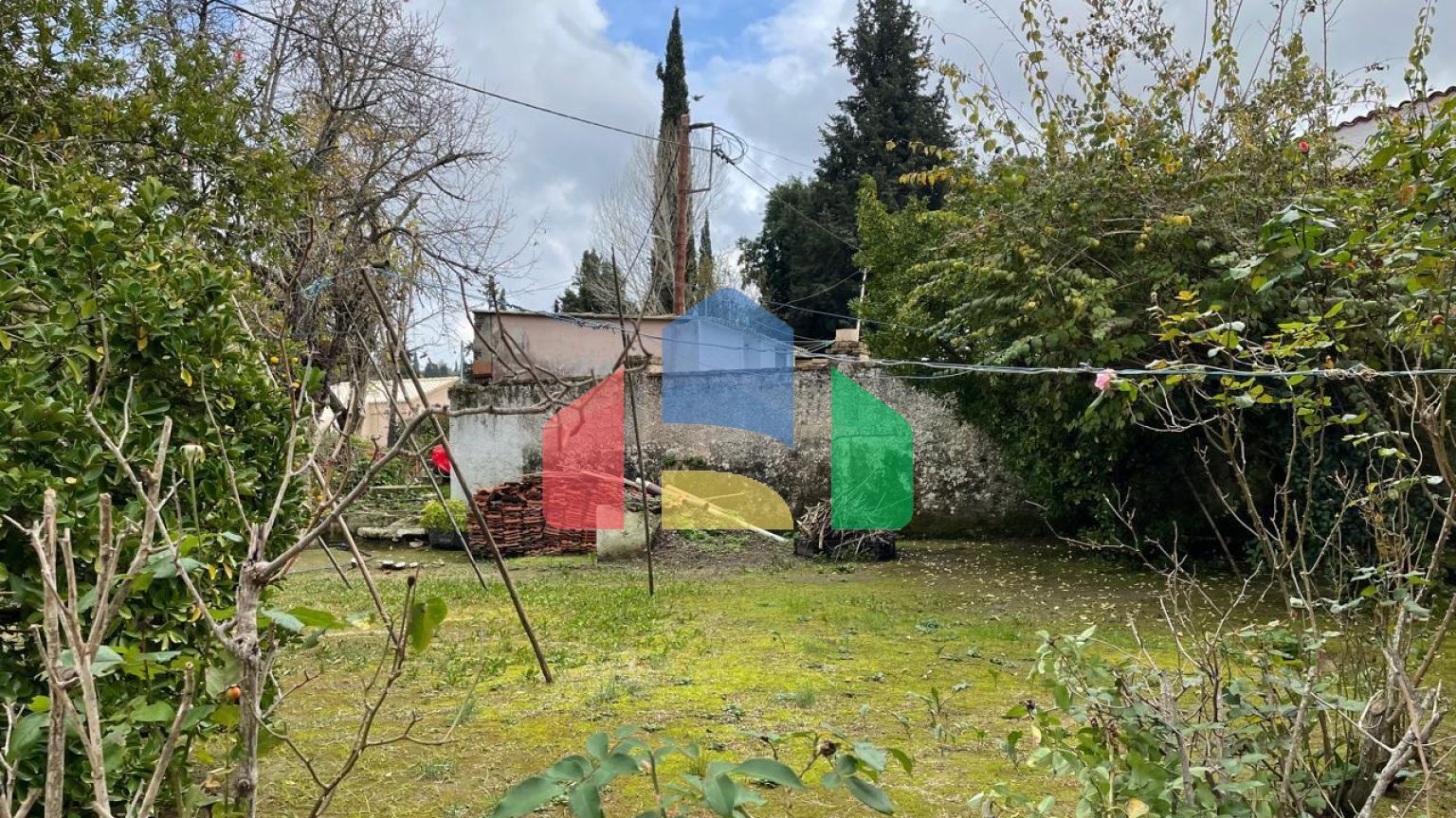 Продаж - Котедж 69 m² на о. Корфу