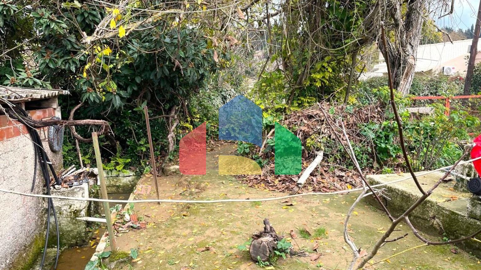 Продаж - Котедж 69 m² на о. Корфу