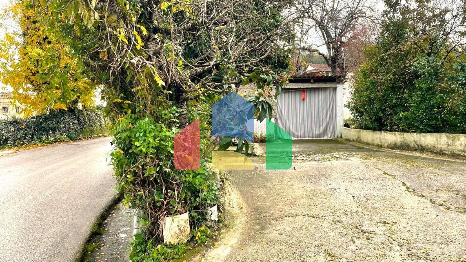 Продаж - Котедж 69 m² на о. Корфу