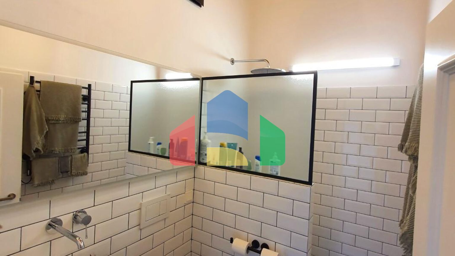 Продаж - Котедж 266 m² на о. Корфу