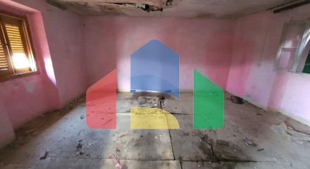 Продаж - Котедж 266 m² на о. Корфу