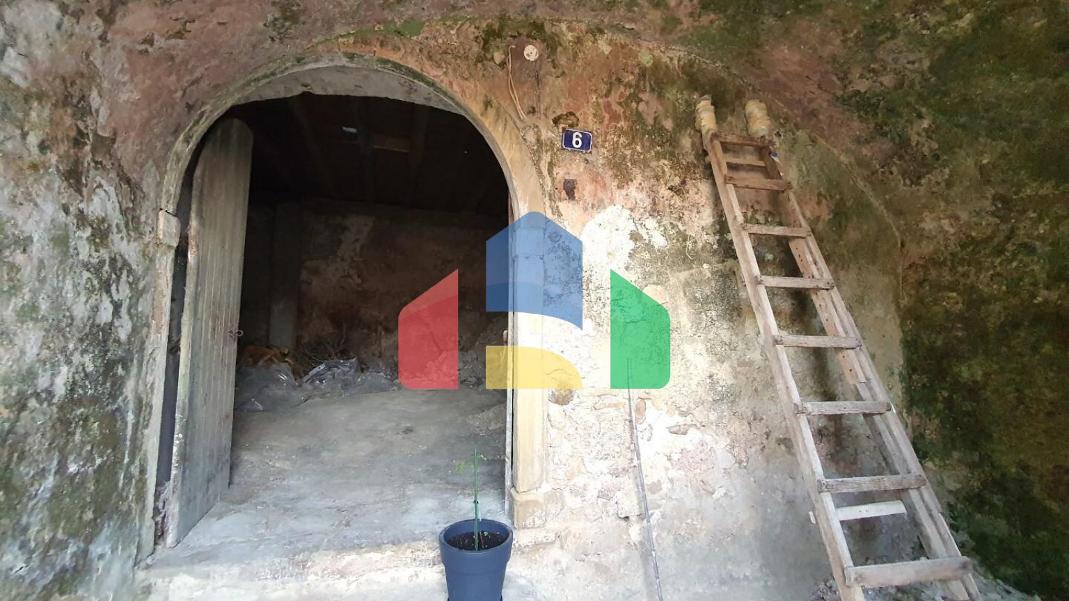 Продаж - Котедж 266 m² на о. Корфу