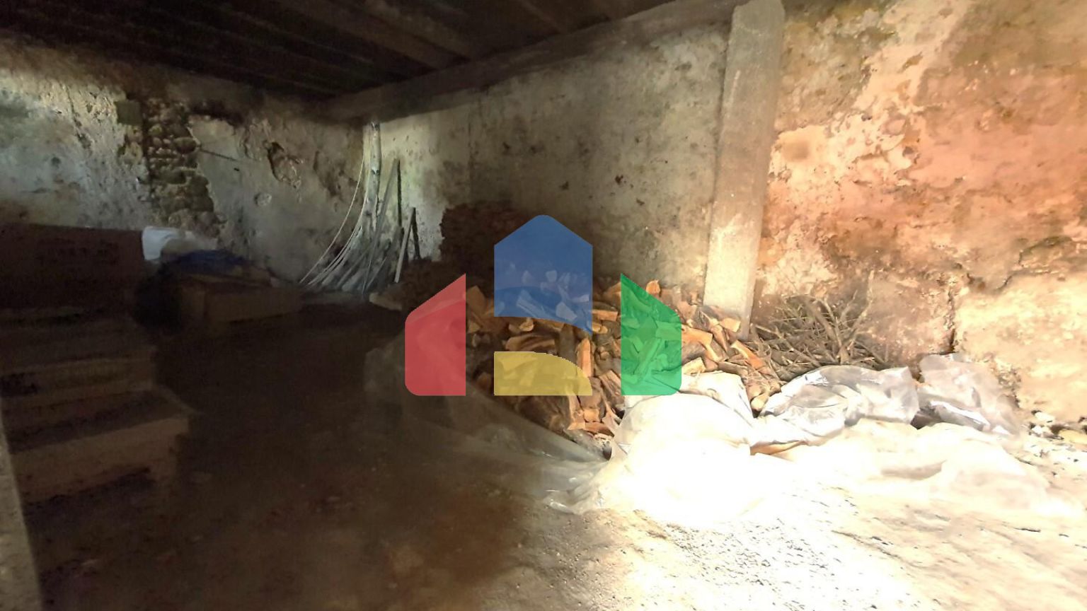 Продаж - Котедж 266 m² на о. Корфу