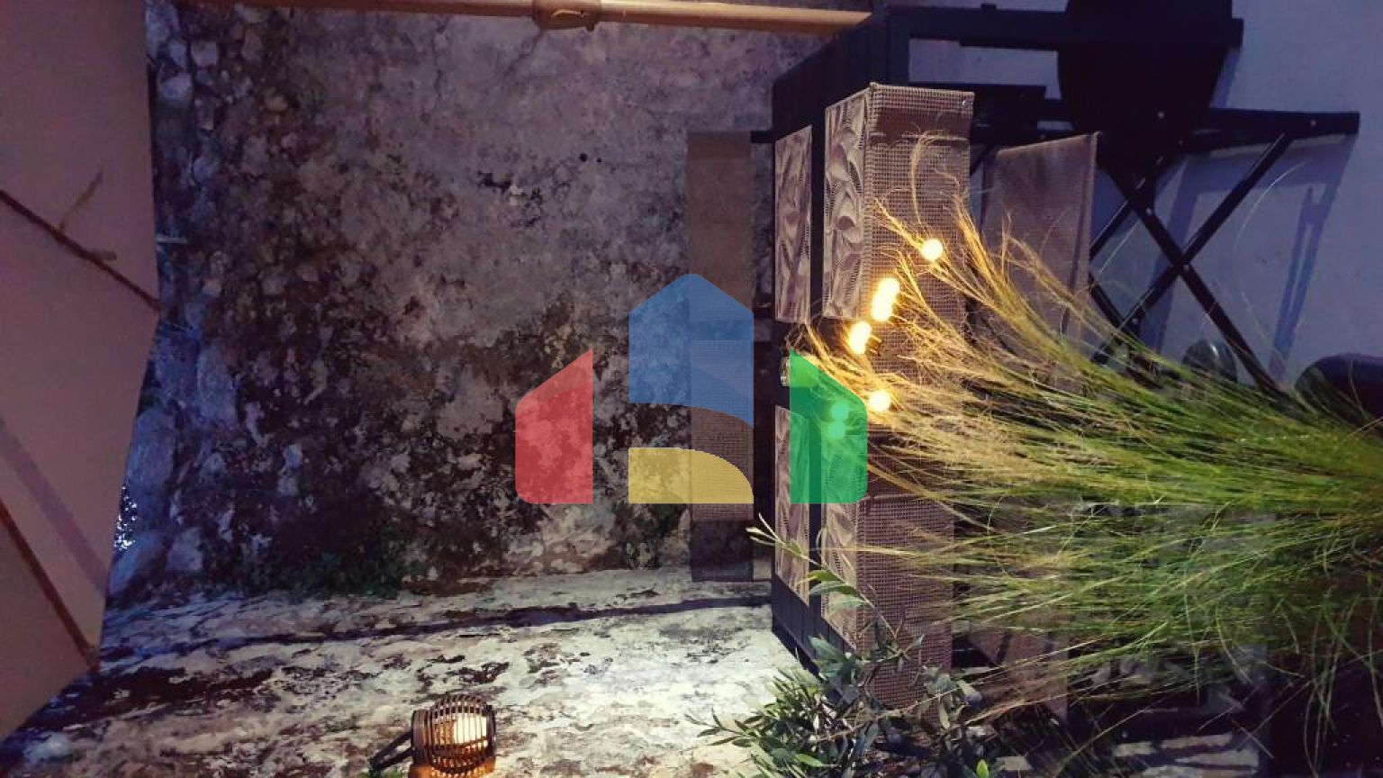 Продаж - Котедж 266 m² на о. Корфу