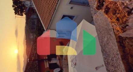 Продаж - Котедж 266 m² на о. Корфу