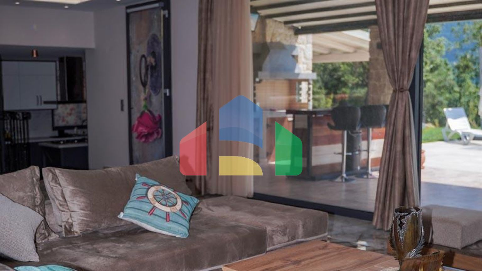 Продаж - Вілла 200 m² на о. Корфу