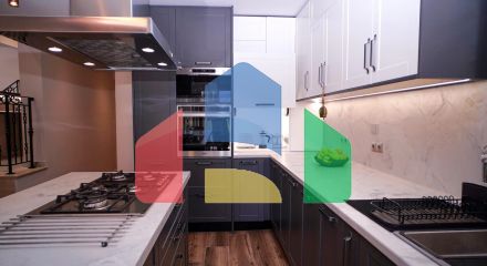 Продаж - Вілла 200 m² на о. Корфу