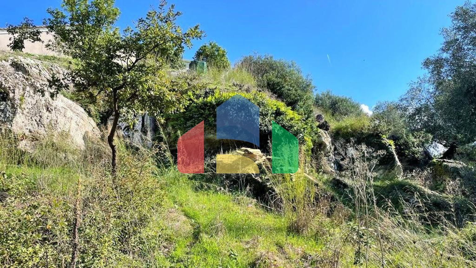 Продажа - Земельный участок 5500 m² на о. Корфу