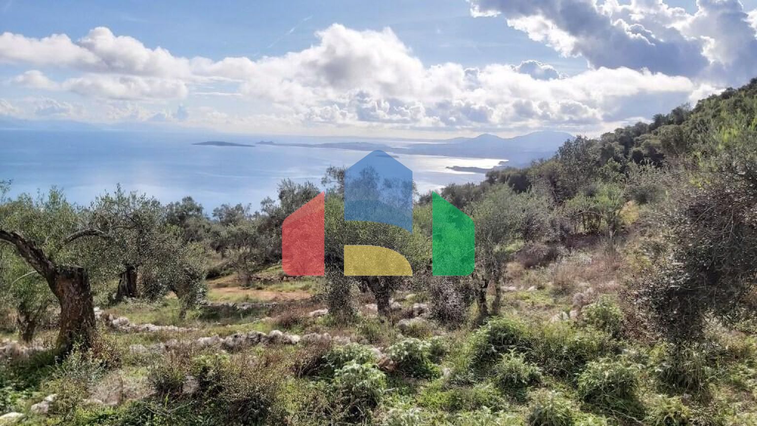 Продажа - Земельный участок 9500 m² на о. Корфу