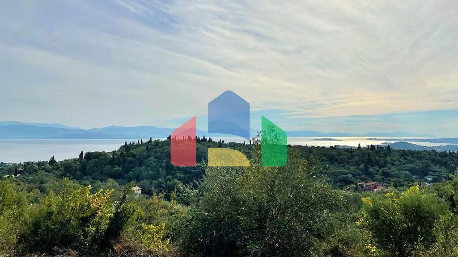 Продажа - Земельный участок 2413 m² на о. Корфу