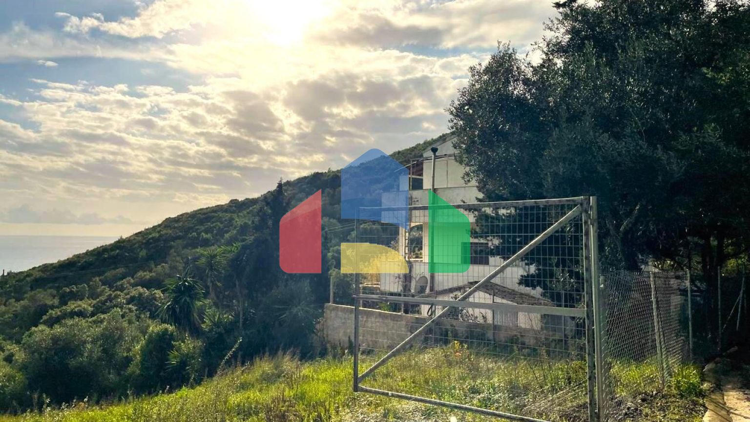 Продажа - Земельный участок 8000 m² на о. Корфу