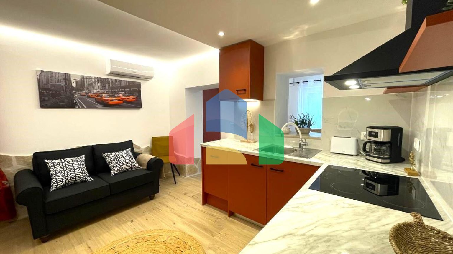 Продажа - Таунхаус 72 m² на о. Корфу