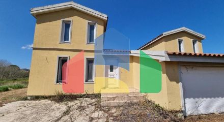 For Sale - Maisonette 198 m² in Corfu