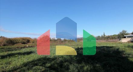 Продаж - Земельна ділянка 5000 m² на о. Корфу
