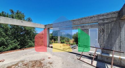 Продаж - Комерційна нерухомість 530 m² на о. Корфу