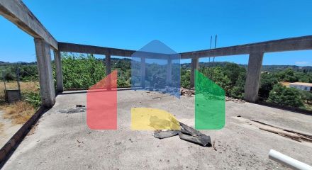 Продаж - Комерційна нерухомість 530 m² на о. Корфу