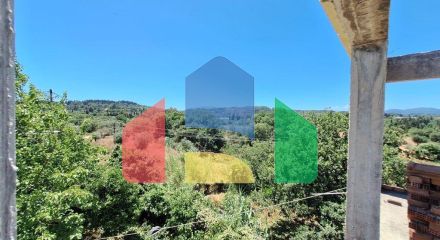 Продаж - Комерційна нерухомість 530 m² на о. Корфу