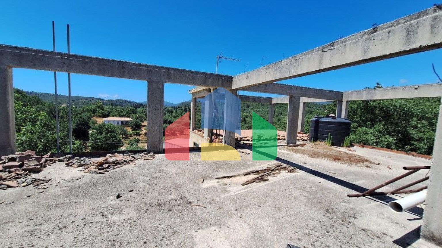 Продаж - Комерційна нерухомість 530 m² на о. Корфу