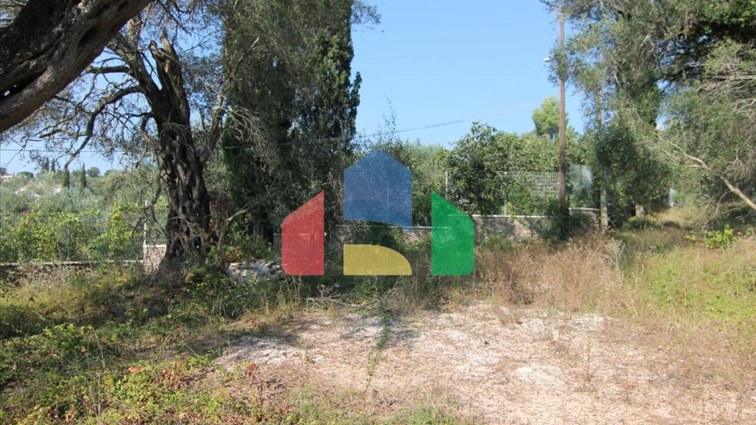 Продажа - Земельный участок 16000 m² на о. Корфу