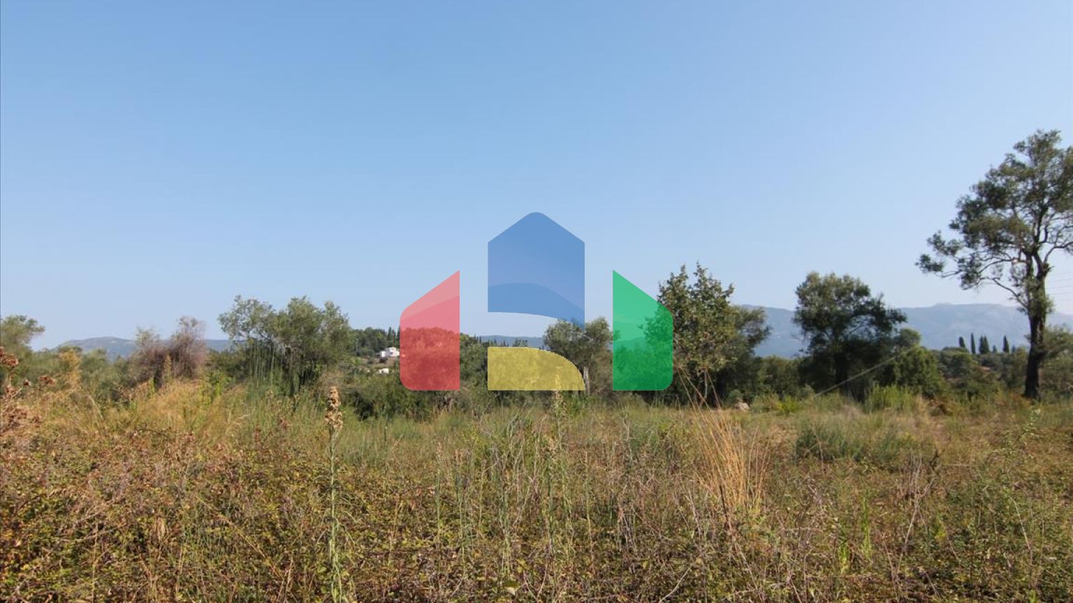 Продажа - Земельный участок 16000 m² на о. Корфу