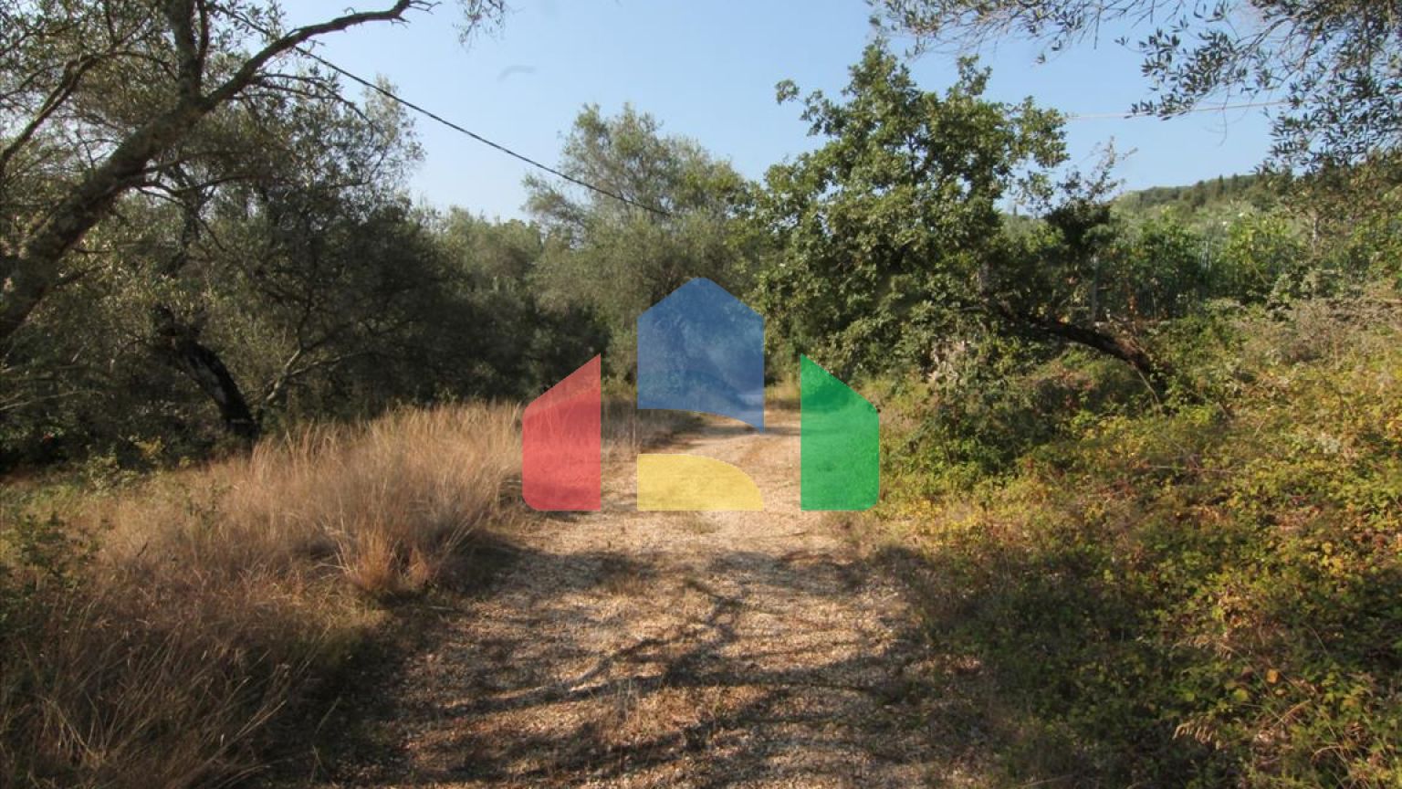 Продажа - Земельный участок 16000 m² на о. Корфу