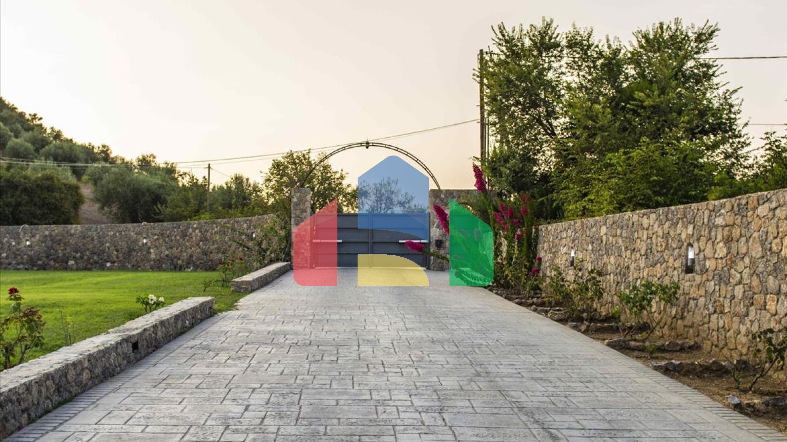 Продажа - Вилла 1000 m² на о. Корфу