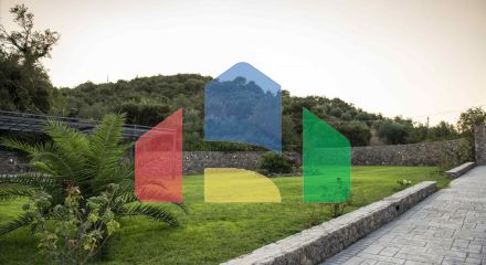 Продажа - Вилла 1000 m² на о. Корфу