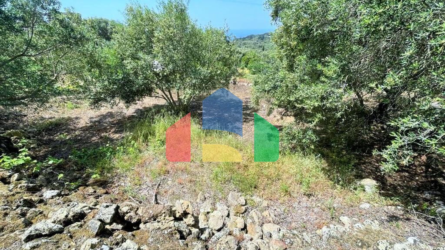 Продажа - Земельный участок 1222 m² на о. Корфу