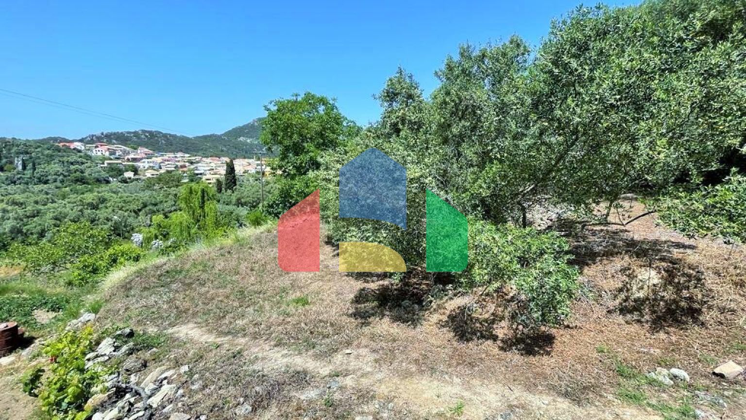 Продажа - Земельный участок 1222 m² на о. Корфу