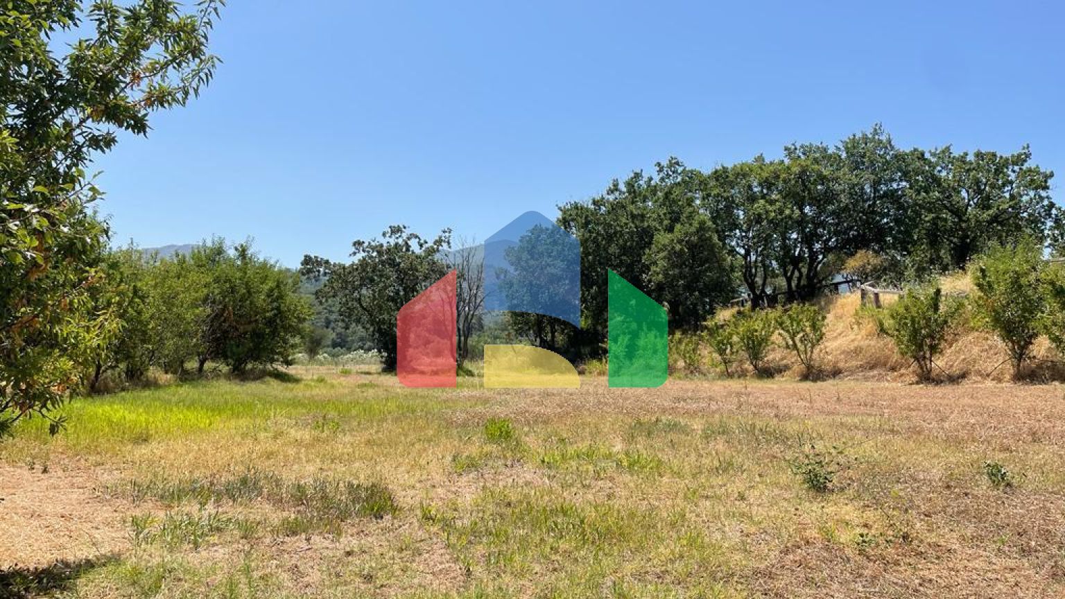 Продажа - Земельный участок 26159 m² на о. Корфу