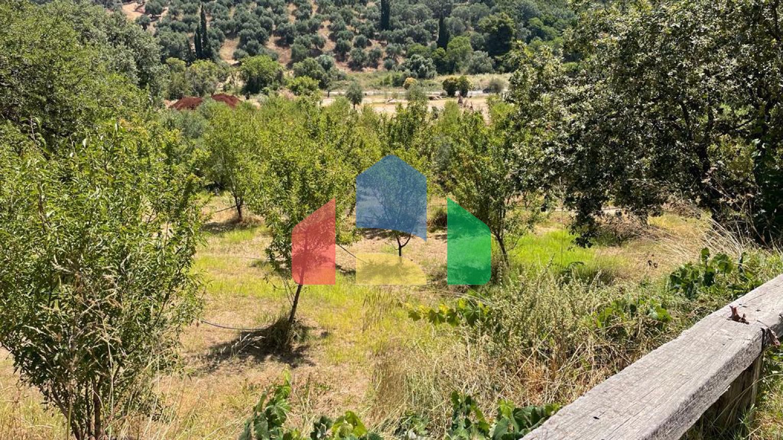 Продажа - Земельный участок 26159 m² на о. Корфу