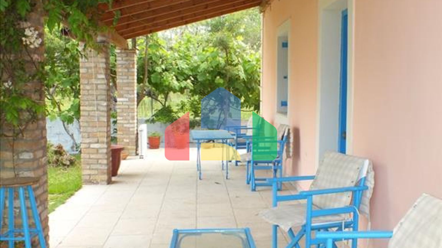 Продажа - Коттедж 140 m² на о. Корфу