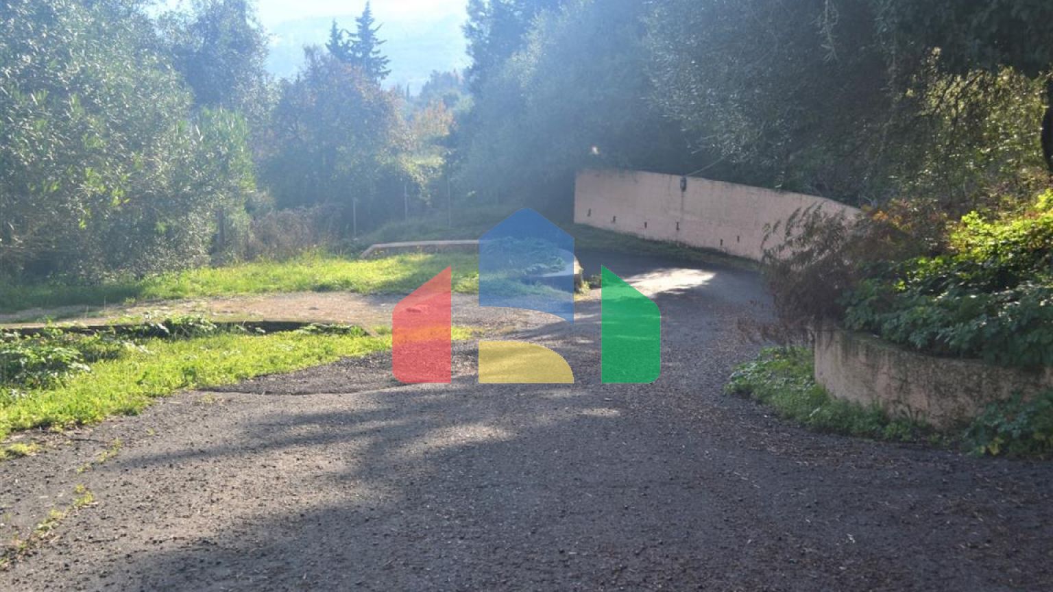 Продажа - Земельный участок 4150 m² на о. Корфу