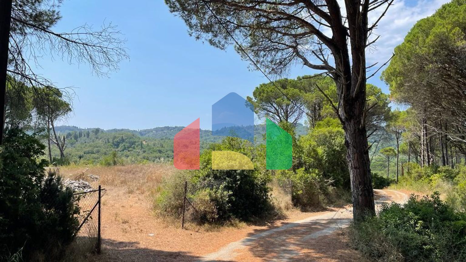 Продаж - Земельна ділянка 2150 m² на о. Корфу