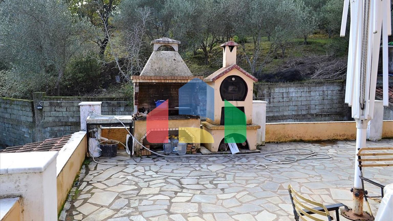 Продажа - Коттедж 400 m² на о. Корфу