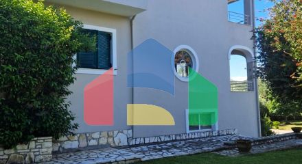 For Sale - Detached house 240 m² in Corfu
