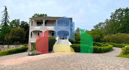 For Sale - Detached house 240 m² in Corfu
