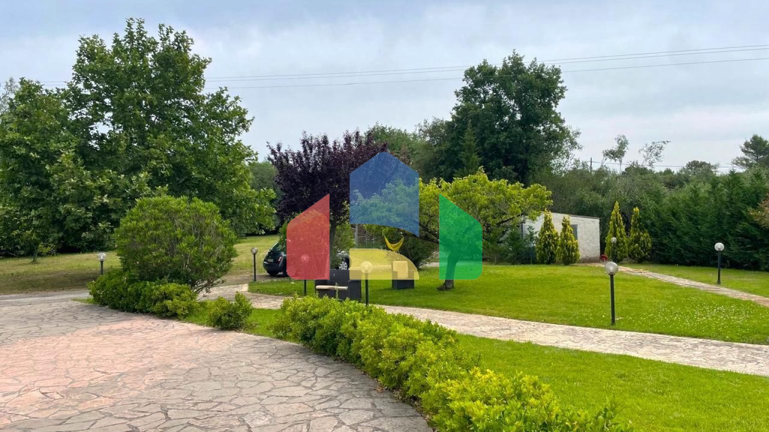 Продажа - Коттедж 240 m² на о. Корфу