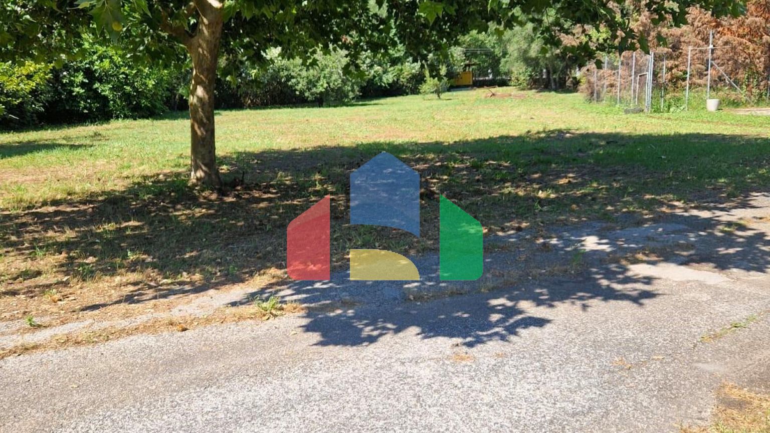 Продажа - Коттедж 240 m² на о. Корфу