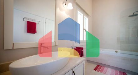 Продажа - Вилла 650 m² на о. Корфу